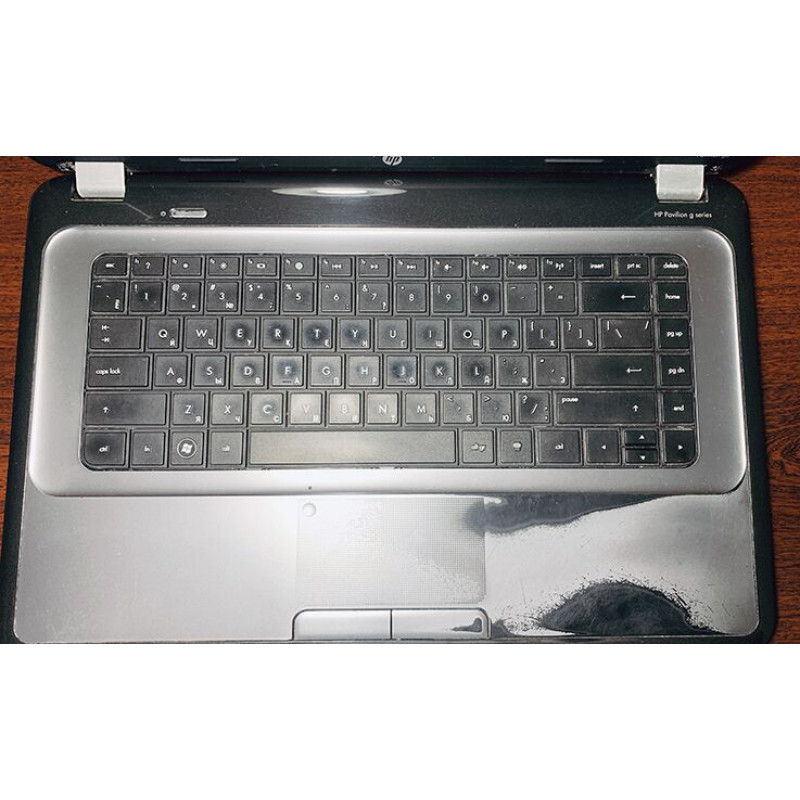 Ноутбук HP G6-1000 / 15.6" TN / HD 1366*768 / AMD Phenom II N930 4 ядра по 2 ГГц / DDR3 4Gb / HDD 500Gb / AMD Radeon HD 6470M / Wi-Fi / Card-reader / Web-cam, Нет, HP, 15.6", AMD, Дискретная
