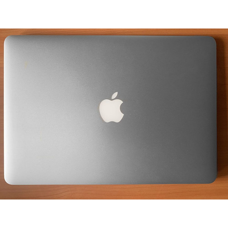 Ноутбук Apple Macbook Air A1466 (2012) / 13.3"/ TN / HD+ 1440*900 / Intel Core i5 / DDR3 4Gb / SSD 256Gb / Intel HD Graphics / Wi-Fi / Card-reader / Web-cam