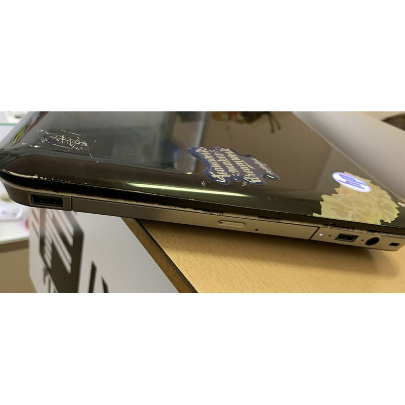 Ноутбук HP Pavilion DV6-3000 / 15.6" / HD 1366*768 / Intel Core i3-330m / DDR3 3Gb / HDD 500Gb / ATI Mobility Radeon HD5650 1GB / Wi-Fi / Card-reader / Web-cam