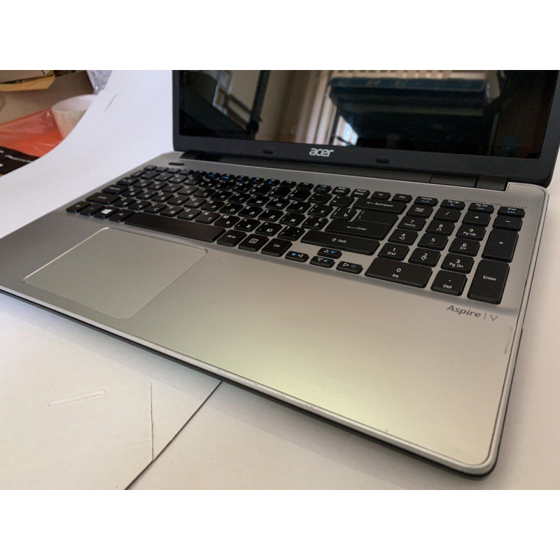 Ноутбук Acer V3-572P / 15.6" TN / HD 1366*768 / Intel i3-5005u / DDR3 6Gb / HDD 1TB / HD Graphics / Wi-Fi / Card-reader / Web-cam / Touch Screen, Да, Acer, 15.6", Intel, Интегрированная