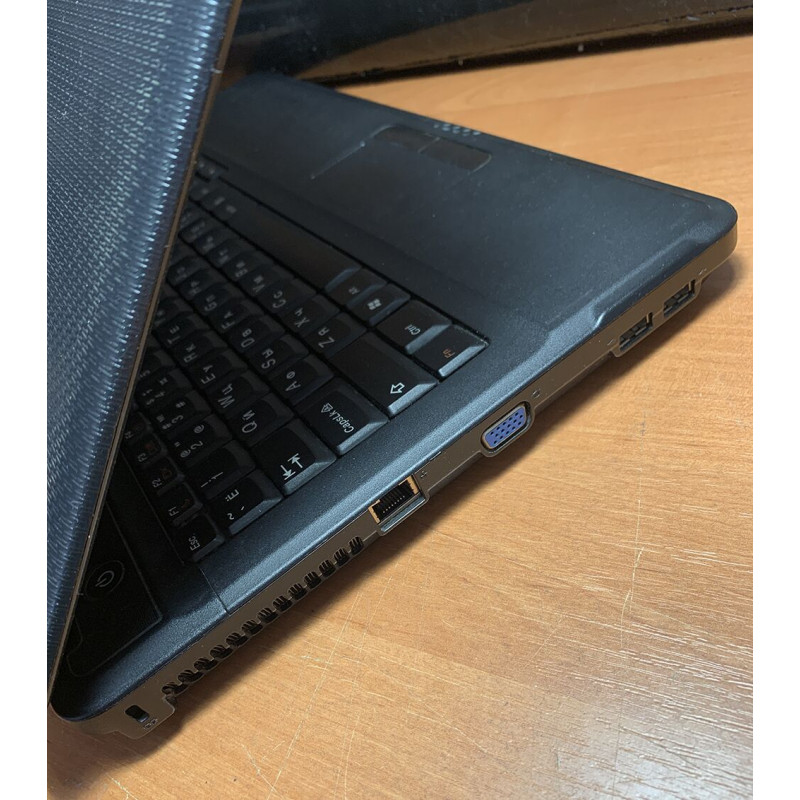 Ноутбук Lenovo G550 / 15.6" TN / HD 1366*768 / Intel Celeron T3100 2 ядра / DDR3 2Gb / HDD 250Gb / HD Graphics / Wi-Fi / Card-reader / Web-cam, Нет, Lenovo, 15.6", Intel, Интегрированная