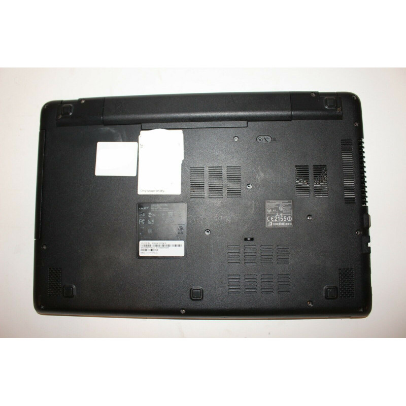 Ноутбук Acer Aspire E5-511 / 15.6 "TN / HD 1366 * 768 / Intel Pentiun N3540 4 ядра / DDR3 4Gb / SSD 128Gb / HD Graphics / Wi-Fi / Card-reader / Web-cam