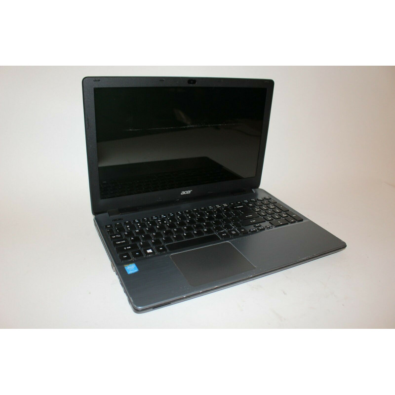 Ноутбук Acer Aspire E5-511 / 15.6 "TN / HD 1366 * 768 / Intel Pentiun N3540 4 ядра / DDR3 4Gb / SSD 128Gb / HD Graphics / Wi-Fi / Card-reader / Web-cam