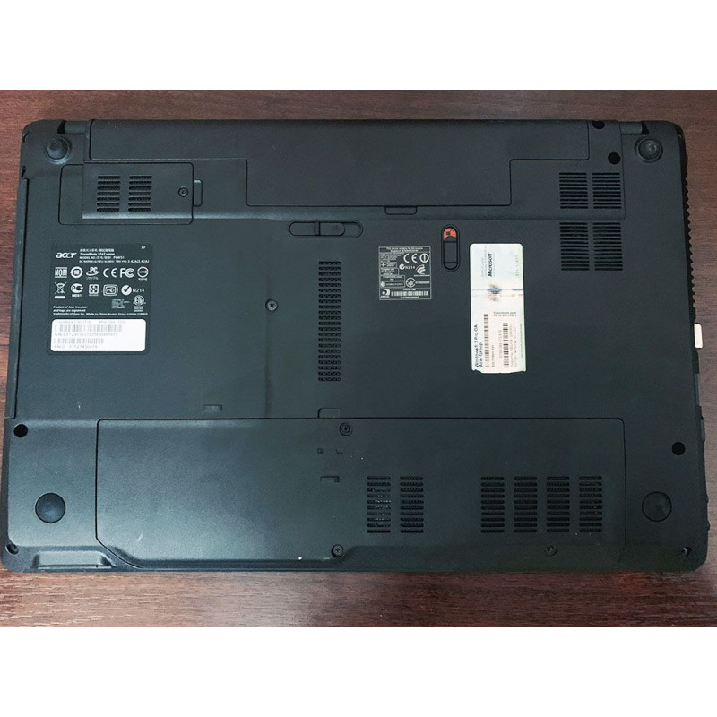 Ноутбук Acer TravelMate 5742 / 15.6" TN / HD 1366*768 / Intel i3-380m / DDR3 6Gb / HDD 500Gb / HD Graphics / Wi-Fi / Card-reader / Web-cam, Нет, Acer, 15.6", Intel, Интегрированная