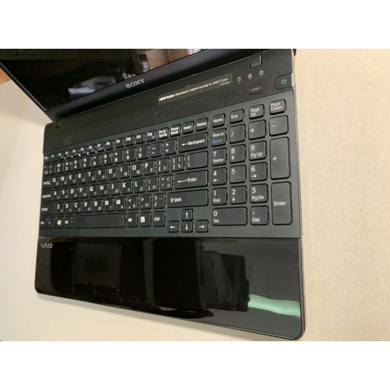 Ноутбук Sony VPCEE3WFX / 15.6" TN / HD 1366*768 / AMD Athlon II P340 Dual Core 2 ядра / DDR3 4Gb / HDD 500Gb / AMD Radeon HD 4200 / Wi-Fi / Card-reader / Web-cam, Нет, Sony, 15.6", AMD, Интегрированная