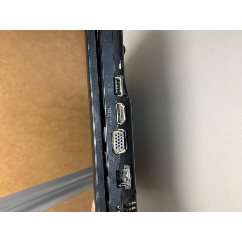 Ноутбук Sony VPCEE3WFX / 15.6" TN / HD 1366*768 / AMD Athlon II P340 Dual Core 2 ядра / DDR3 4Gb / HDD 500Gb / AMD Radeon HD 4200 / Wi-Fi / Card-reader / Web-cam, Нет, Sony, 15.6", AMD, Интегрированная